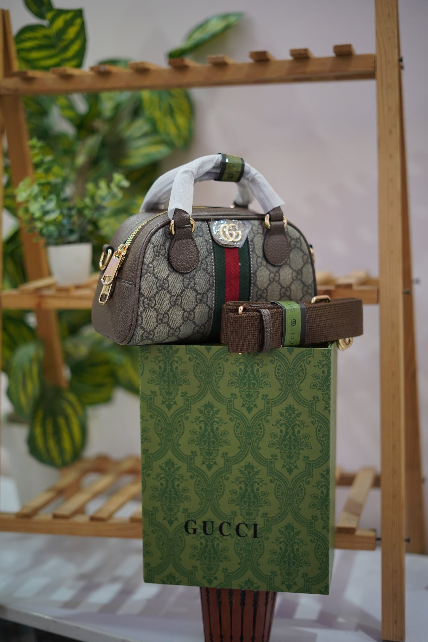 A6. Gucci Heritage Web Boston Satchel